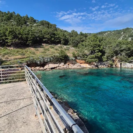 Seaside House In Wilderness *