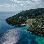 Seaside House In Wilderness شقة